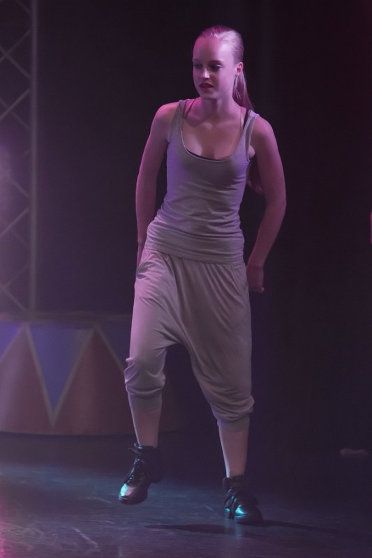 11C 32.jpg